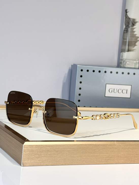 Picture of Gucci Sunglasses _SKUfw80238838fw